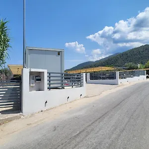 Ξενοδοχείο Βουρβουρού Βουρβουρού