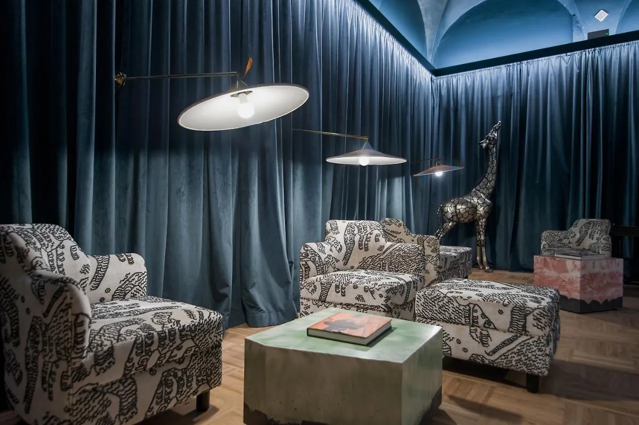 Hotel Number Nine Florencia 5*,
