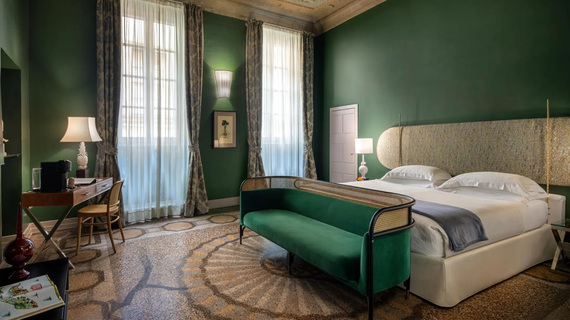 Hotel Number Nine Florence 5*,  Italy